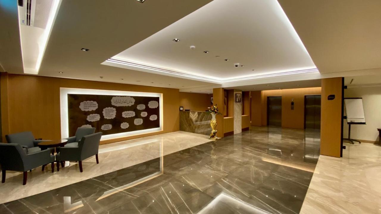 Sitara Hotel Apartment ドバイ エクステリア 写真