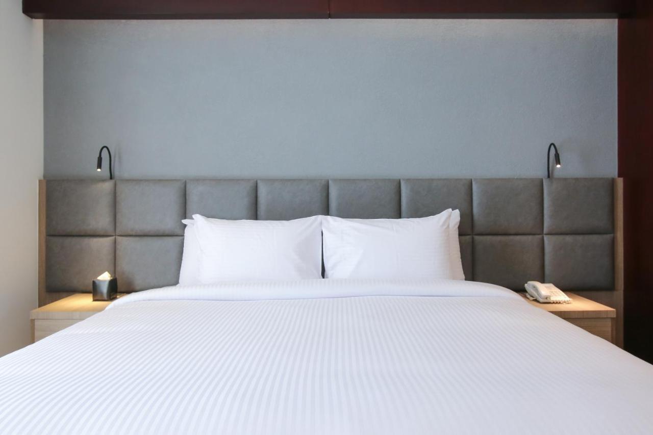 Sitara Hotel Apartment ドバイ エクステリア 写真